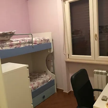 Holiday Two * Ταράντο
